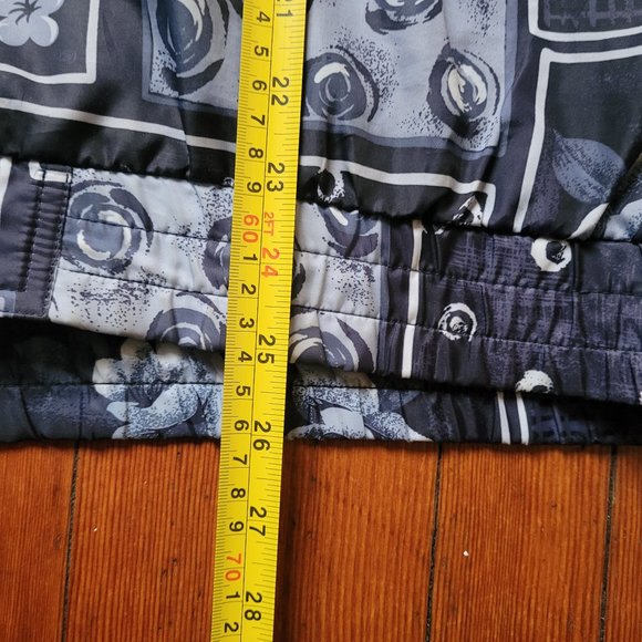 Multi-Print Windbreaker, sz XL - Picture 9 of 11